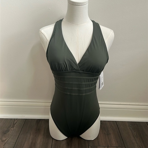 NWT La Blanca Women's Multi Strap Cross Back One Piece Swimsuit Olive Green 4 - Picture 3 of 9